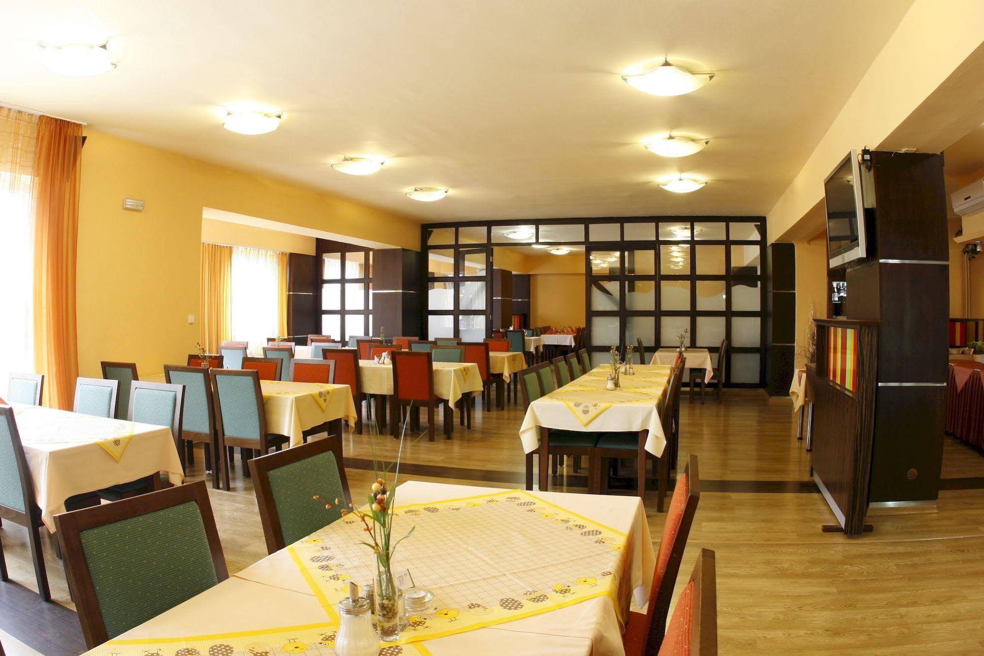 Velké Losiny Wellness Hotel Diana מראה חיצוני תמונה